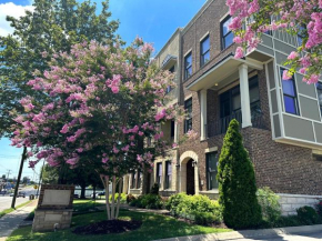 East Nashville Gem: Stylish 3BR w/ Rooftop Hot Tub